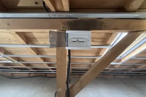 Spratna tabla - izvlačenje nove elektroinstalacije u potkrovlju Cena elektroinstalacije po m2 - spratna tabla